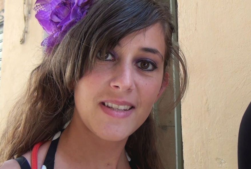 3662 1 - Jeune étudiante Alsacienne de 21 ans baisée dans la rue